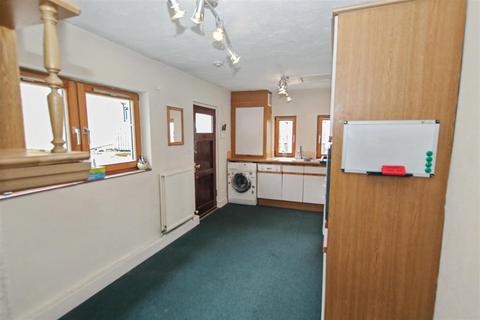 2 bedroom terraced house for sale, High Street, Biggar