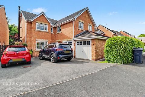 5 bedroom detached house for sale, Thrush Way, Winsford