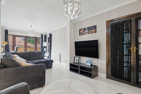 3 bedroom chalet for sale, Lady Lane, Chelmsford CM2