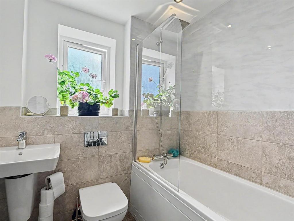 Bathroom/w.c.