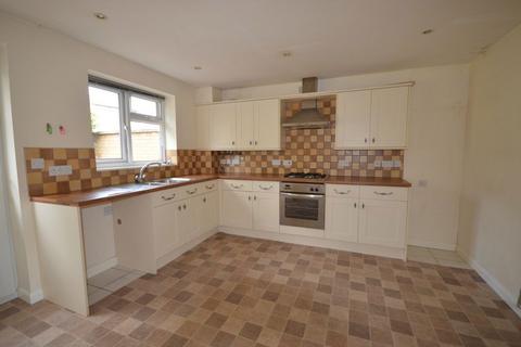 3 bedroom detached house to rent, Lancaster Road, Rothwell