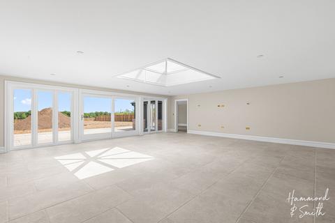 4 bedroom detached bungalow for sale, Dunmow Road, Hatfield Heath CM22