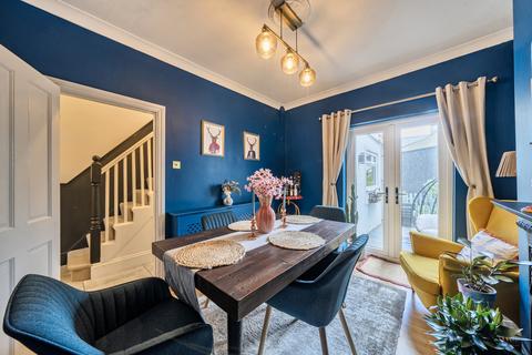 2 bedroom terraced house for sale, Summerfield Street, Lee