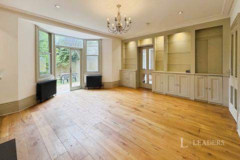 2 bedroom flat to rent, Buckingham Road, Brighton, East Sussex, BN1