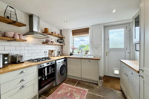 3 bedroom cottage for sale, Green End Road, Meltham HD9
