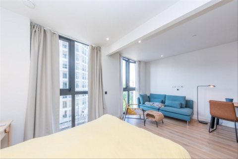 Studio to rent, Emery Way, London Dock, E1W