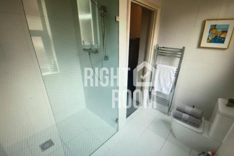 undefined, Room 1, Wilton Avenue - Southampton