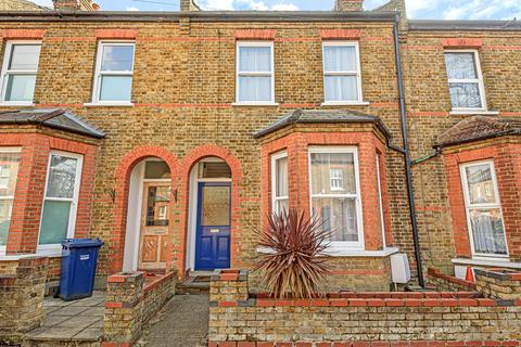 Theobalds Avenue, London