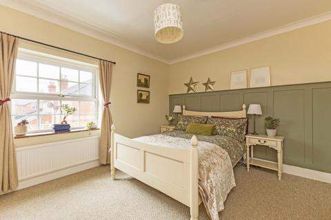 2 bedroom terraced house for sale, North Dean, Maidenhead SL6