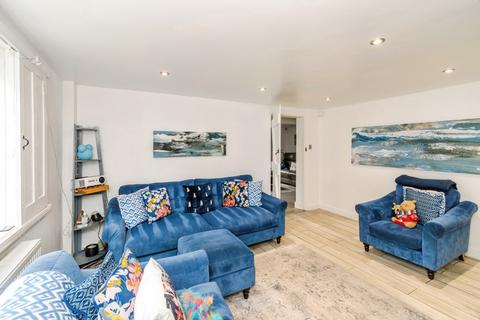 4 bedroom detached house for sale, Ringwood Road, Bartley, Southampton, Hampshire, SO40