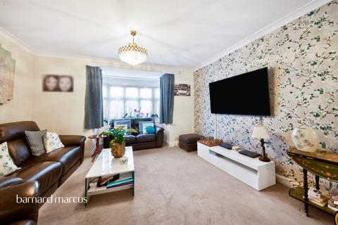 4 bedroom semi-detached house for sale, Parkside, London