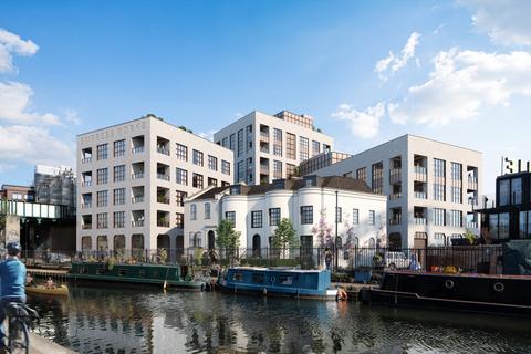 undefined, London E2