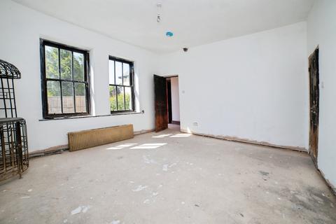 2 bedroom semi-detached house for sale, Market Place, Alfreton DE55