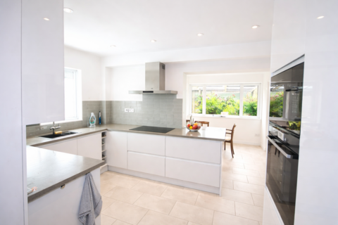 5 bedroom detached house for sale, River area