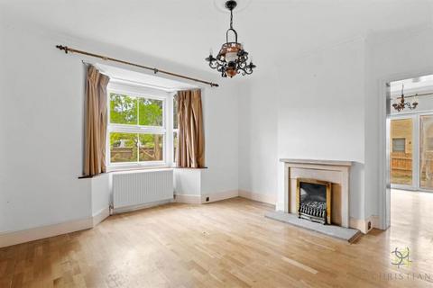 4 bedroom detached house for sale, Broadway Road, Willersey, Broadway, Gloucestershire, WR12 7PH