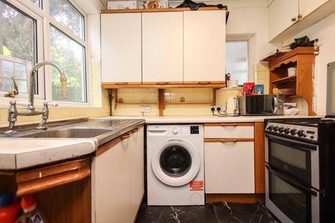 3 bedroom semi-detached house for sale, Thimblemill Road, SMETHWICK, West Midlands, B67