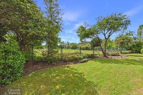 2 bedroom apartment for sale, Triangle Place, Heybridge, Maldon