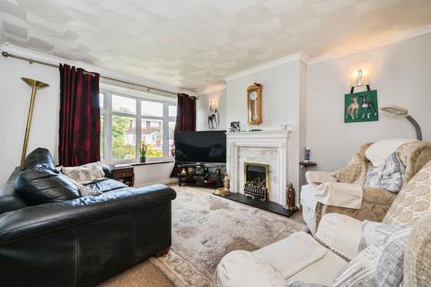 3 bedroom detached house for sale, Brook Road, Fair Oak, Eastleigh