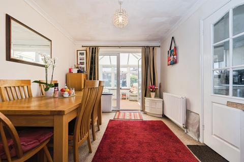 3 bedroom detached house for sale, Brook Road, Fair Oak, Eastleigh