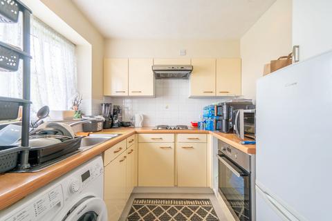 1 bedroom flat for sale, Campbell Gordon Way, Gladstone Park, London, NW2