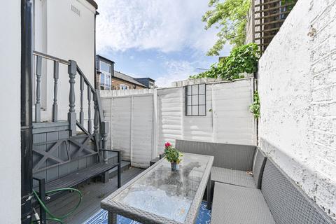 3 bedroom maisonette for sale, Shrubbery Road, Streatham, London, SW16