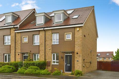 4 bedroom end of terrace house for sale, Twiselton Heath, Wolverton, Milton Keynes