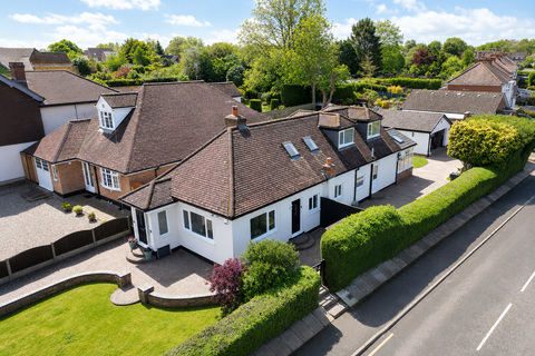 4 bedroom detached house for sale, Lea Green Lane, Wythall, B47 6HE