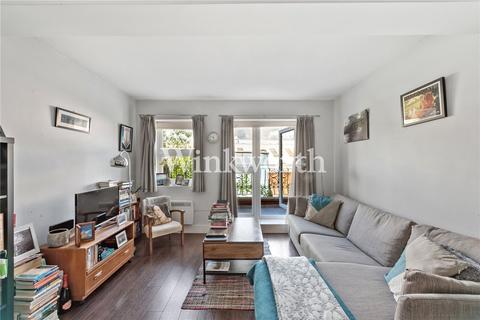 2 bedroom apartment for sale, High Road, London, N17