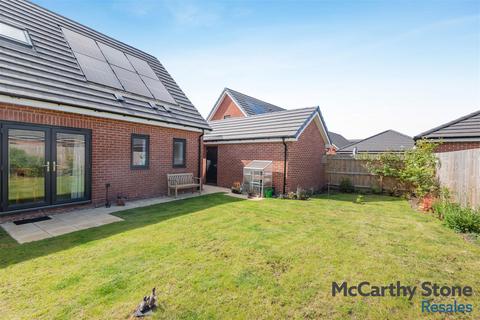 3 bedroom house for sale, Hotchkin Gardens, Woodhall Spa, LN10 6AQ