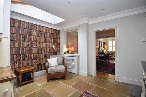 3 bedroom terraced house to rent, Scott Street, York