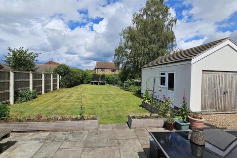 4 bedroom detached house for sale, Grantham Road, Bingham