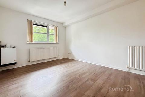1 bedroom flat to rent, Albert Street, Fleet, Hampshire, GU51
