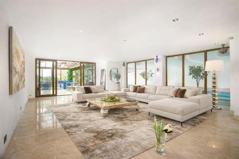 5 bedroom detached house for sale, Ling Lane, Scarcroft LS14