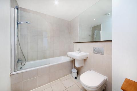 2 bedroom flat for sale, Cornell Square, London