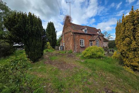 2 bedroom cottage for sale, Plover Cottage, 574 Tanworth Lane, Shirley, Solihull, West Midlands, B90 4JE