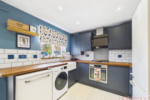 3 bedroom semi-detached house for sale, Glen Eagles, Wrexham