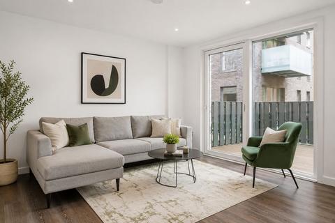 4 bedroom terraced house for sale, Henry Street, Surrey Quays