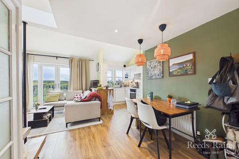 3 bedroom apartment for sale, Skircoat Moor Road, West Yorkshire HX3