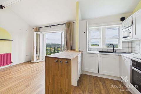 3 bedroom apartment for sale, Skircoat Moor Road, West Yorkshire HX3
