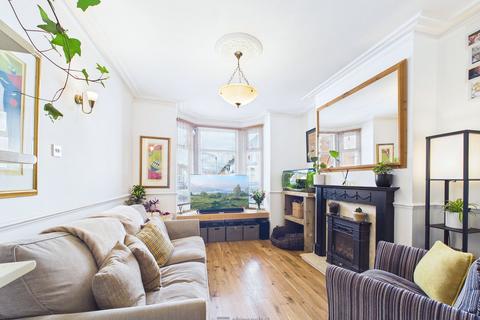 Terraced house - Hellyer Road, Southsea, PO4