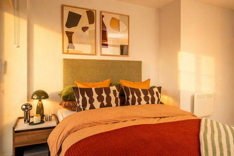 2 bedroom serviced apartment to rent, Plot Apartment 104 at The Radiant, The Radiant, 84 Kirkstall Road LS3