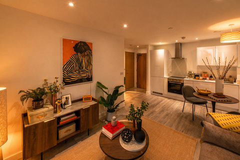 1 bedroom serviced apartment to rent, Plot Apartment 16 at The Radiant, The Radiant, 84 Kirkstall Road LS3