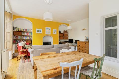 1 bedroom flat for sale, Bridgetown, Totnes, Devon, TQ9