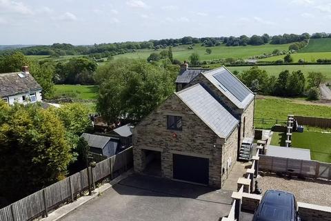 4 bedroom detached house for sale, Barnsley Road, Flockton, Wakefield, WF4 4DW