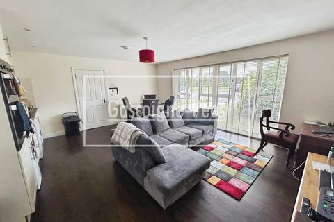 2 bedroom semi-detached bungalow to rent, Park Farm The Green, Godalming, GU8