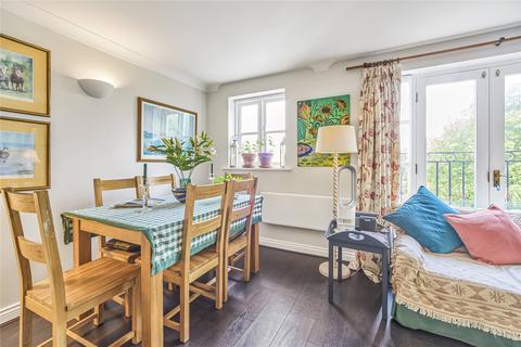 2 bedroom flat for sale, Stockwell Green, London, SW9