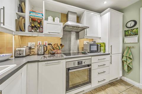 2 bedroom flat for sale, Stockwell Green, London, SW9