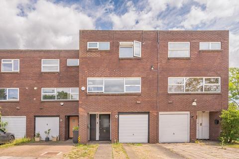 3 bedroom terraced house for sale, Linksway, Hendon, London, NW4