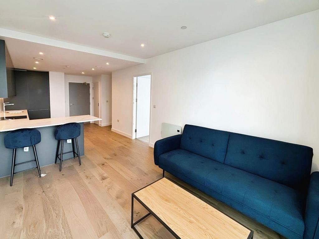 Apartment in Manchester, City Centre - View 4