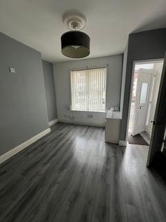 2 bedroom terraced house to rent, Stockbridge Street, Liverpool L5